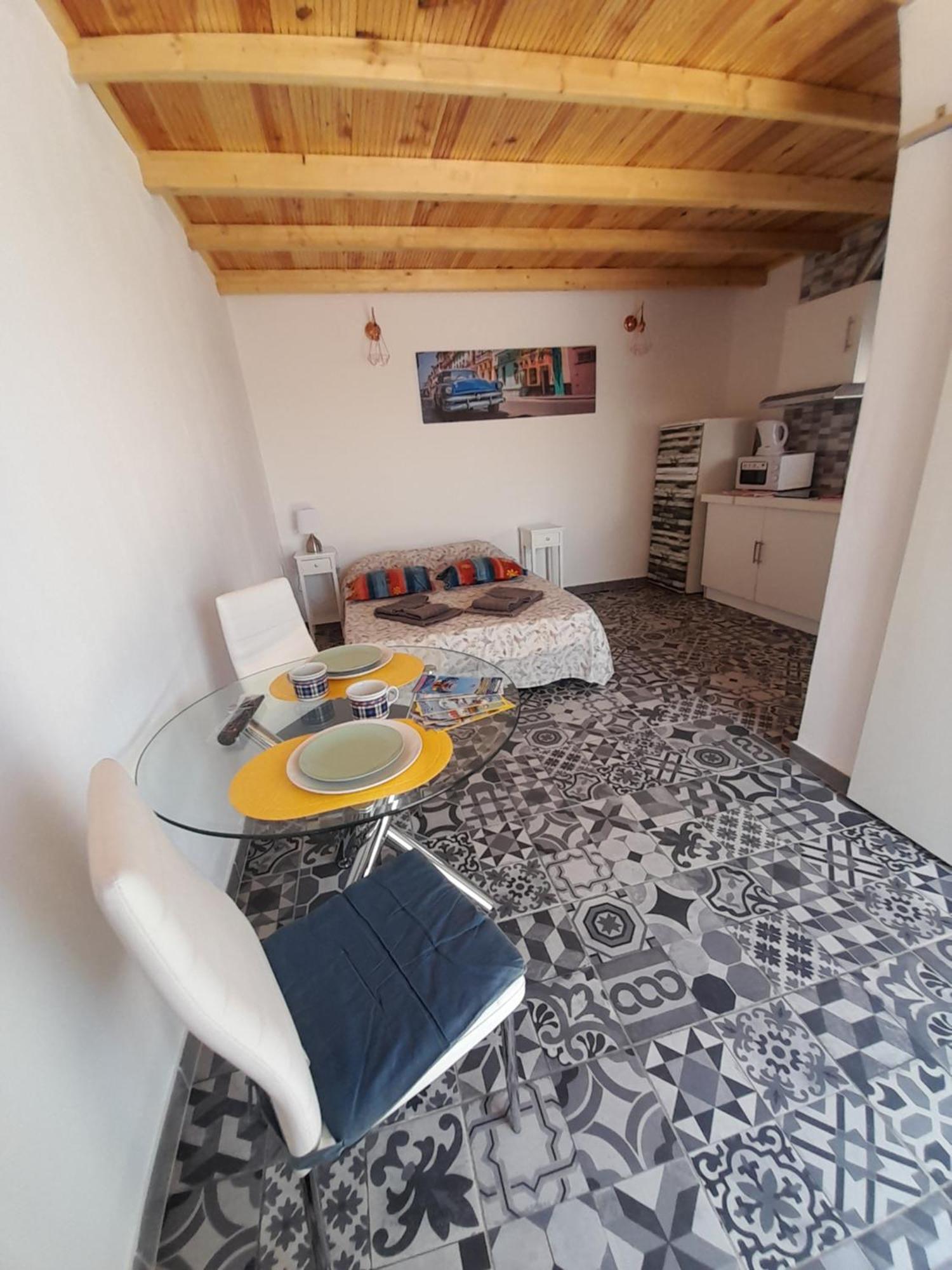 Estudio Dominicana In Albufeira Gale Dış mekan fotoğraf